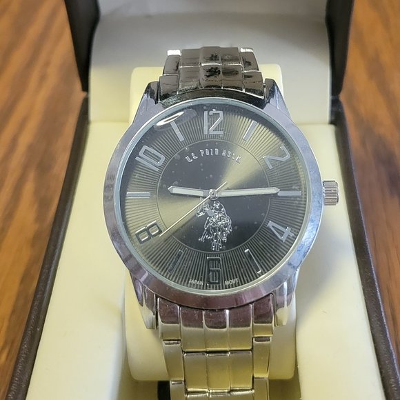 U.S. Polo Assn. Since 1890 - Adult Men’s Classic Silver Watch - Picture 1 of 4